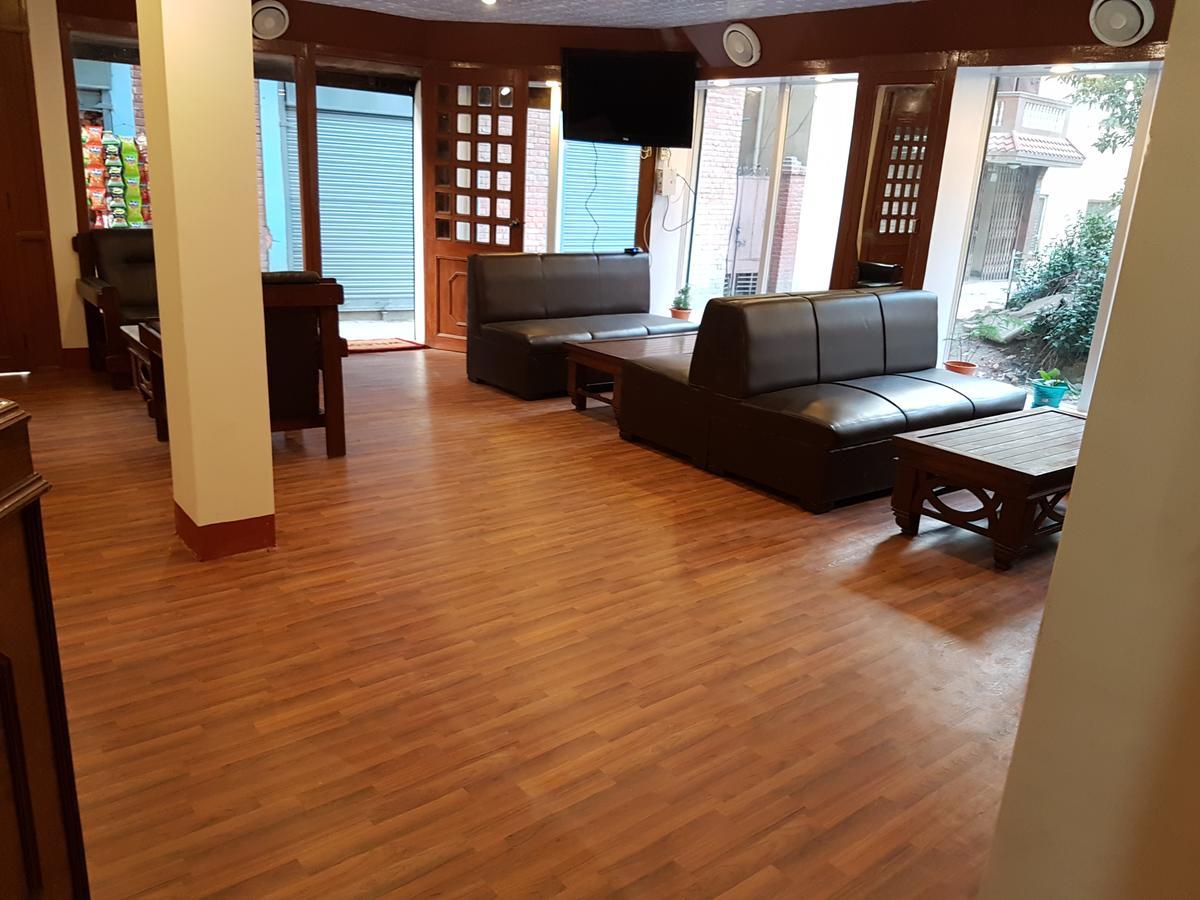 Hotel Triratna Kathmandu Esterno foto