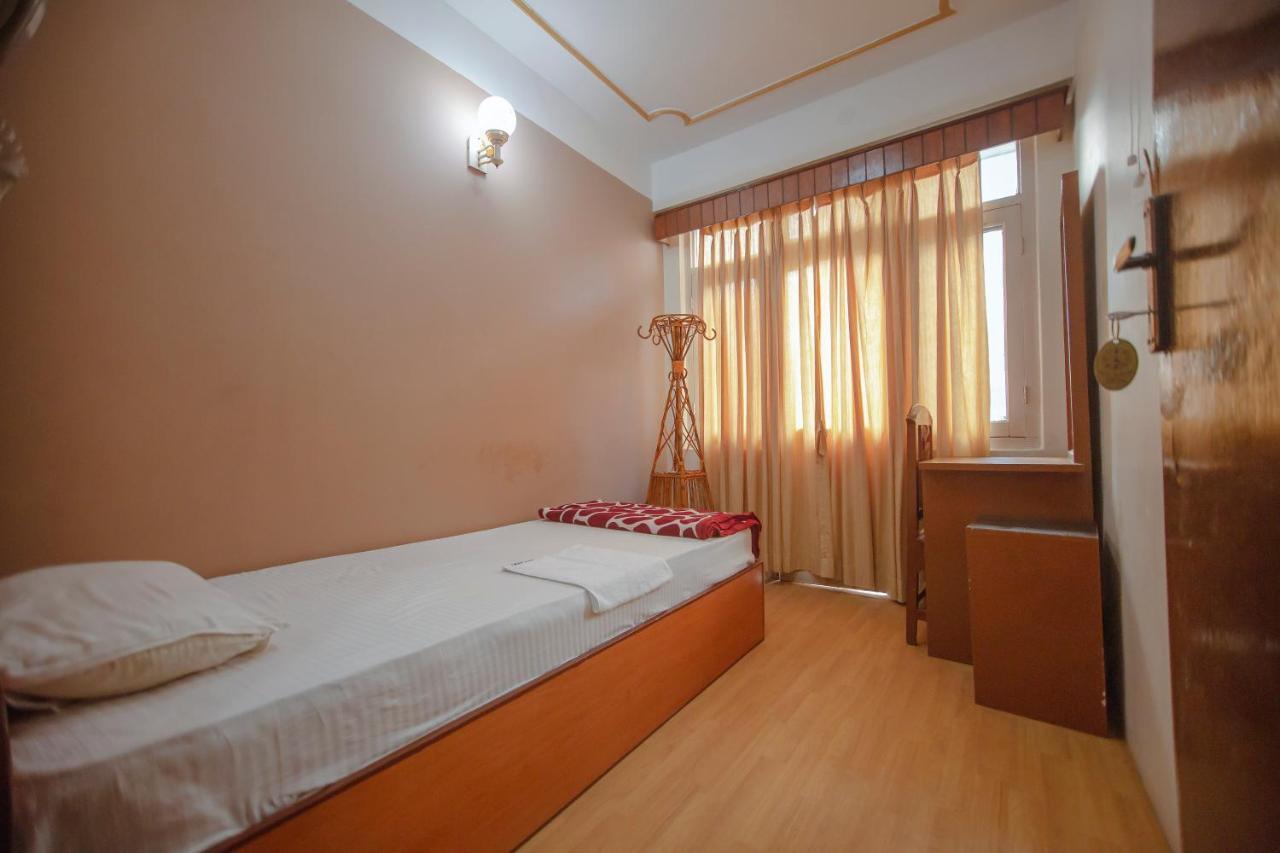 Hotel Triratna Kathmandu Esterno foto