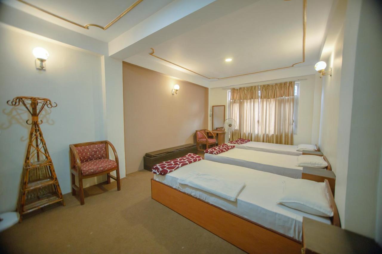 Hotel Triratna Kathmandu Esterno foto