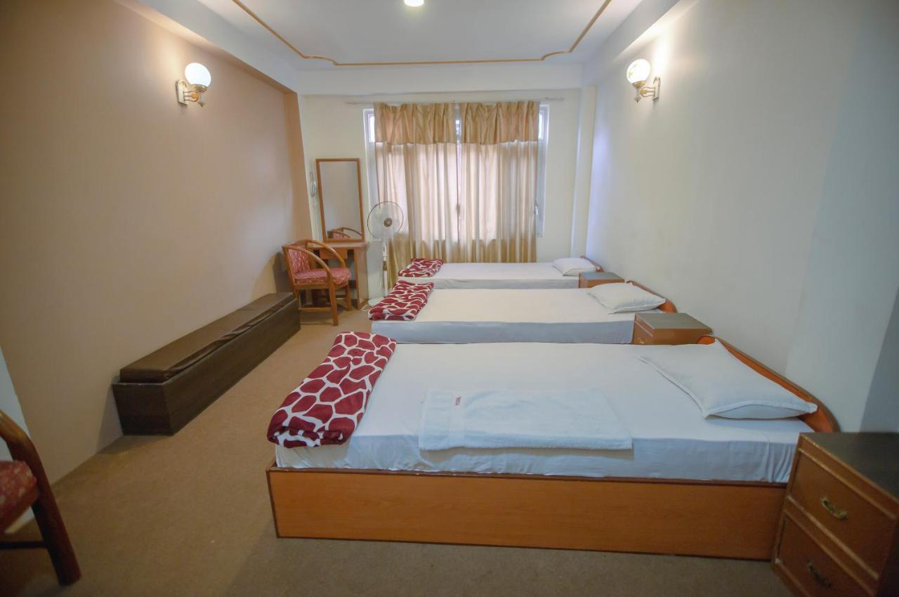 Hotel Triratna Kathmandu Esterno foto